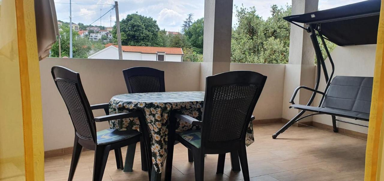 Apartmani Sonia Nijvice Zewnętrze zdjęcie