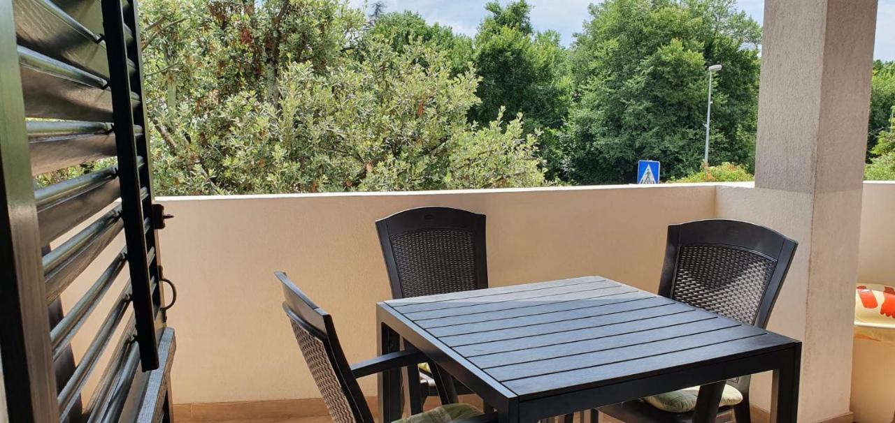Apartmani Sonia Nijvice Zewnętrze zdjęcie