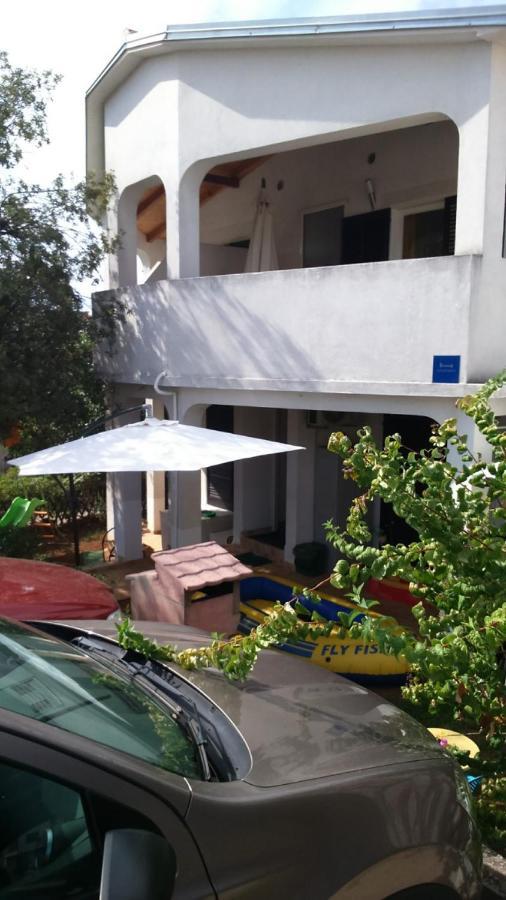 Apartmani Sonia Nijvice Zewnętrze zdjęcie